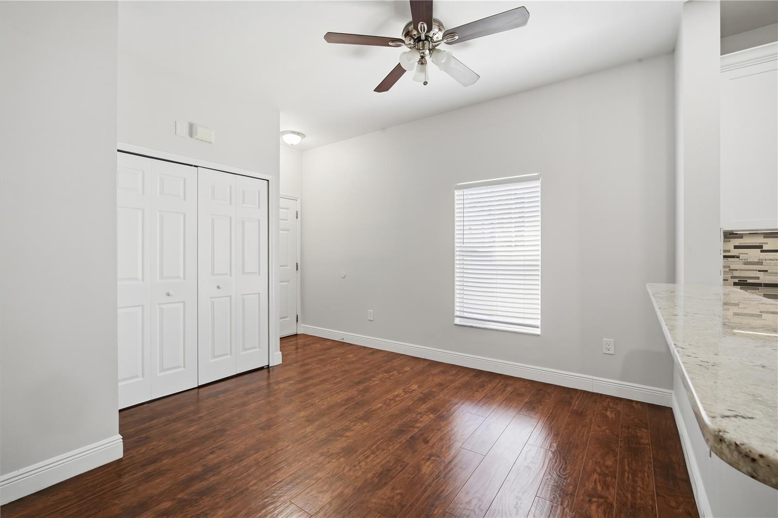 7605 N DIXON AVE — photo 11
