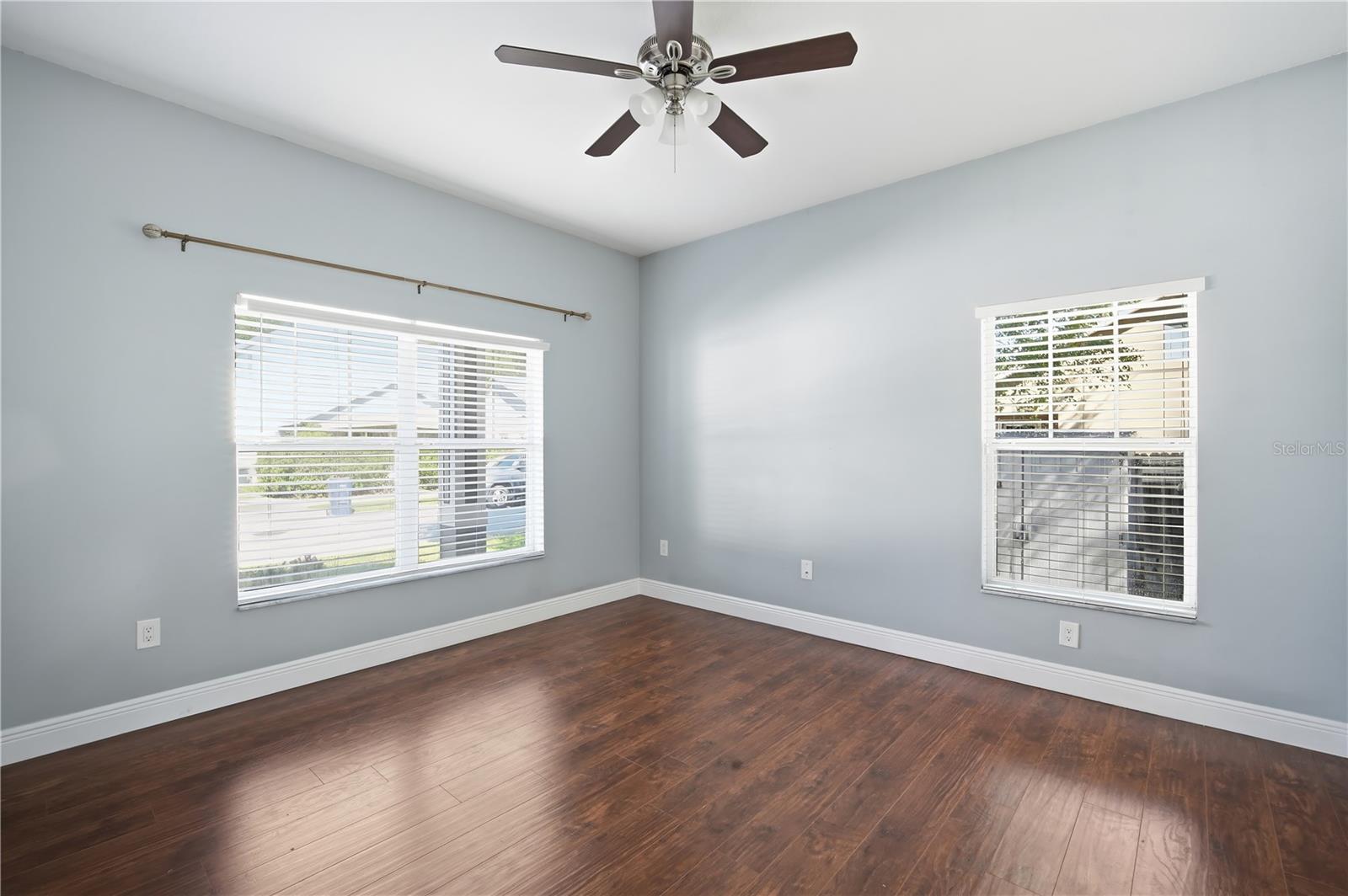 7605 N DIXON AVE — photo 20