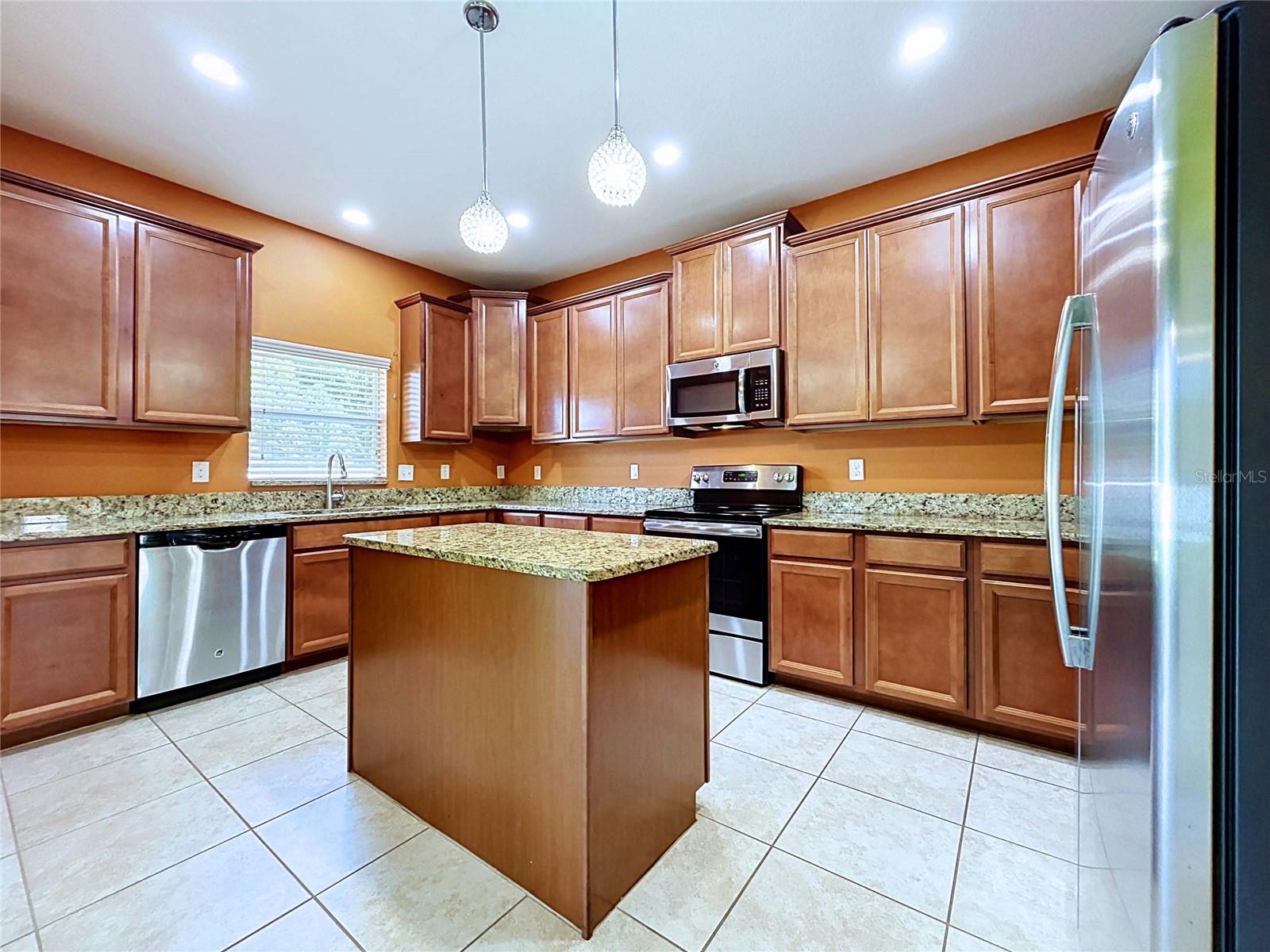 18607 BRIAR OAKS DR — photo 25