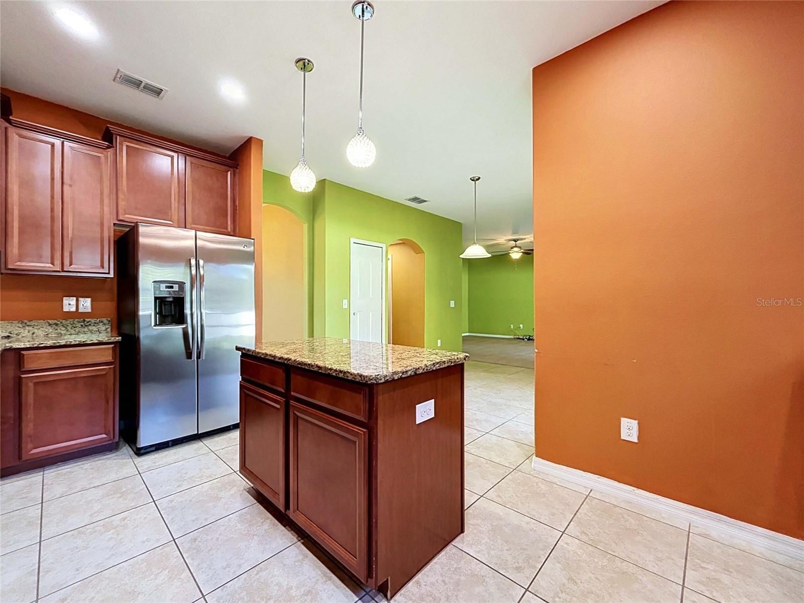 18607 BRIAR OAKS DR — photo 27