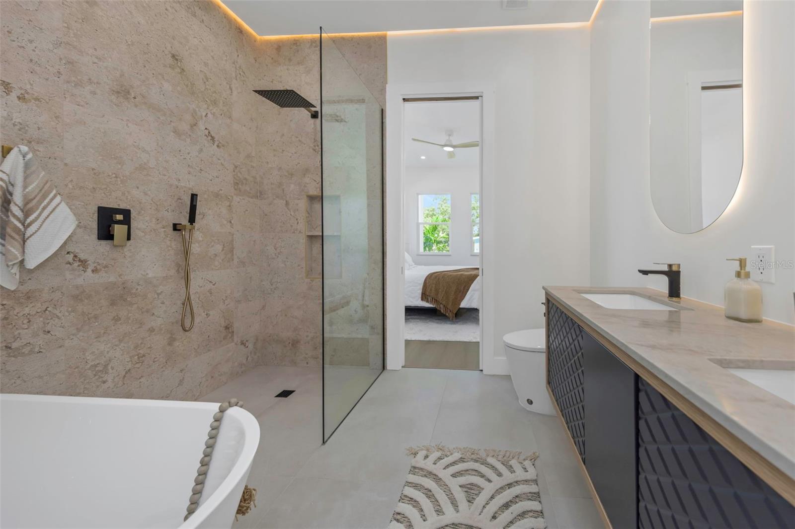 617 FOLSOM ST S — photo 18