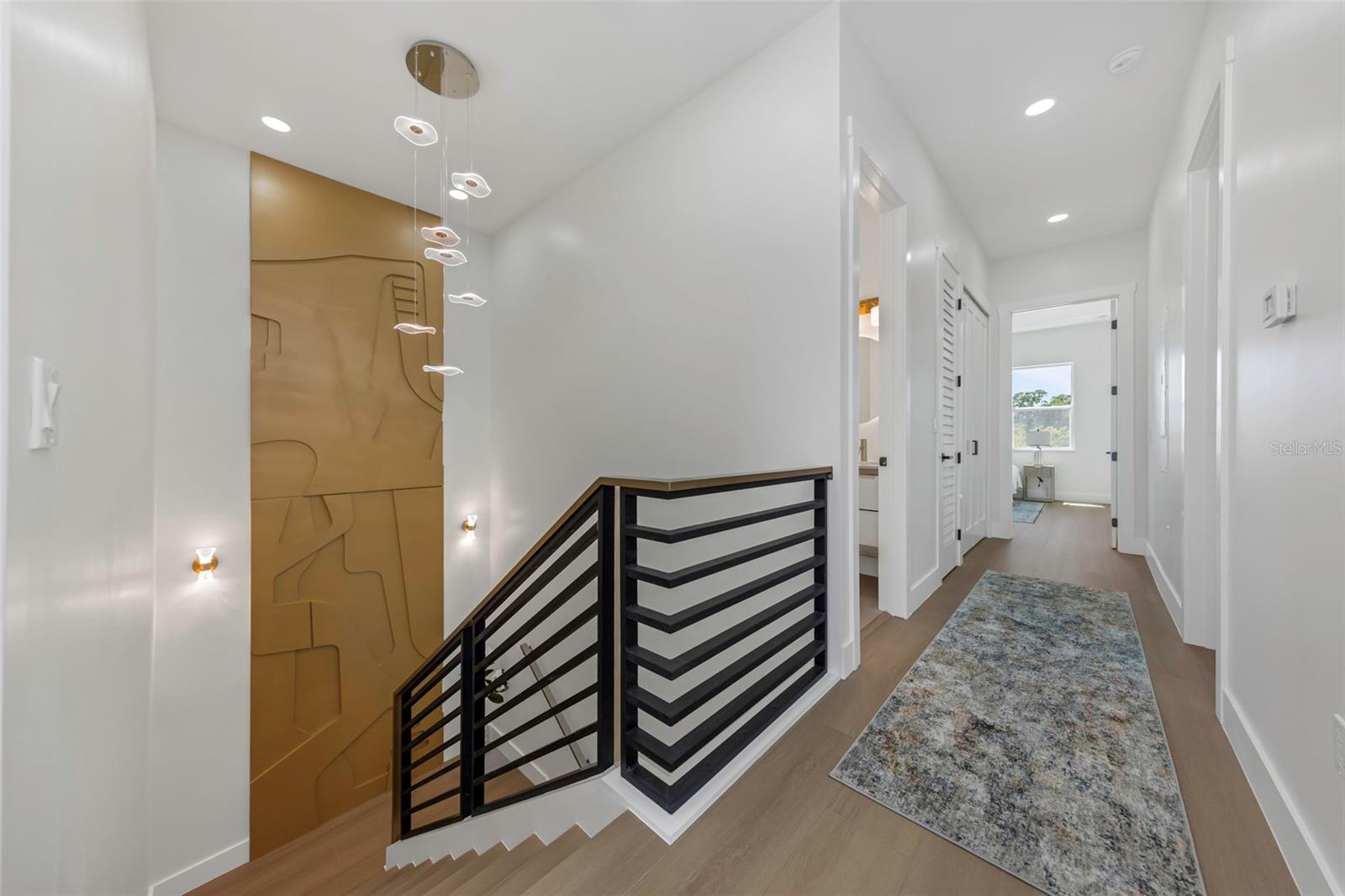 617 FOLSOM ST S — photo 55