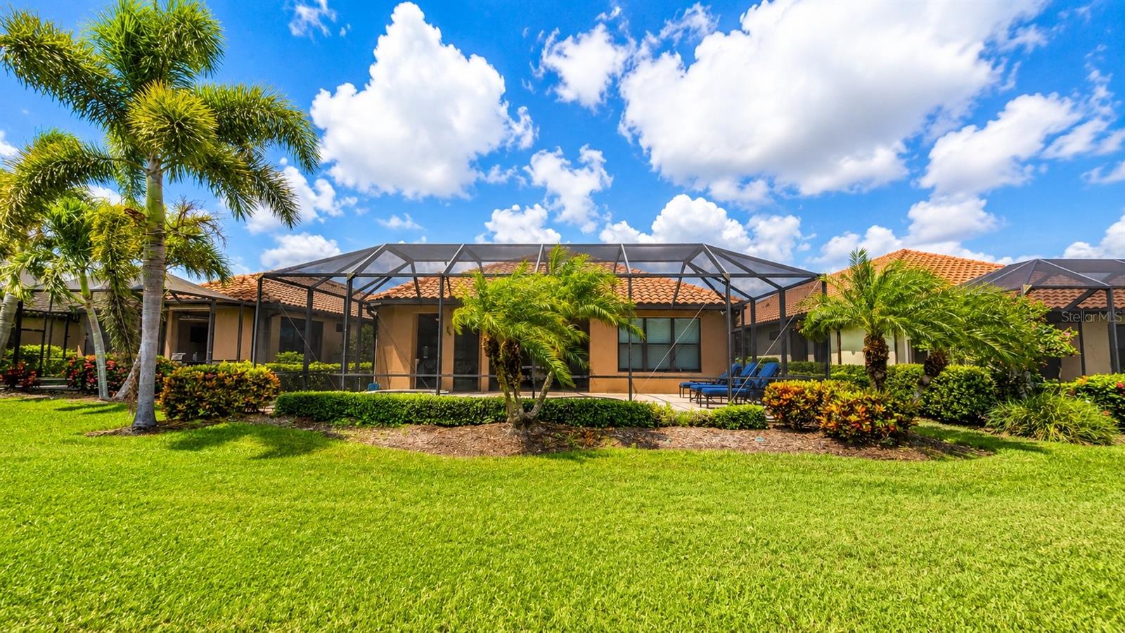 2519 VACCARO DR — photo 35