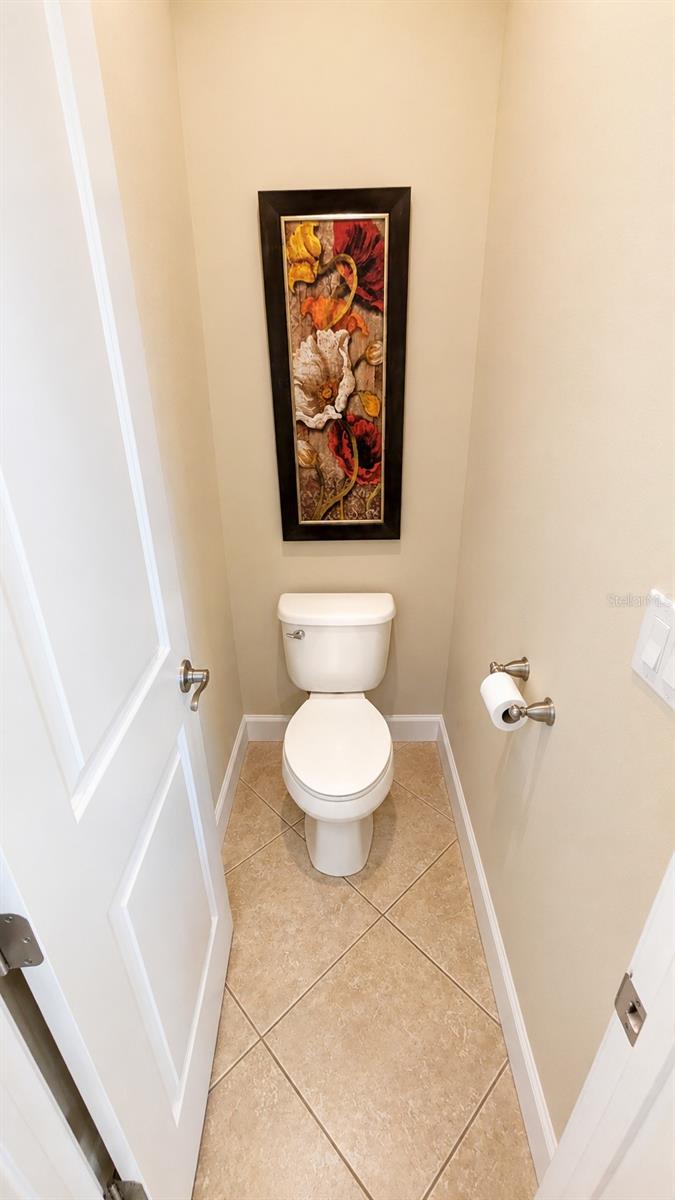 2519 VACCARO DR — photo 22