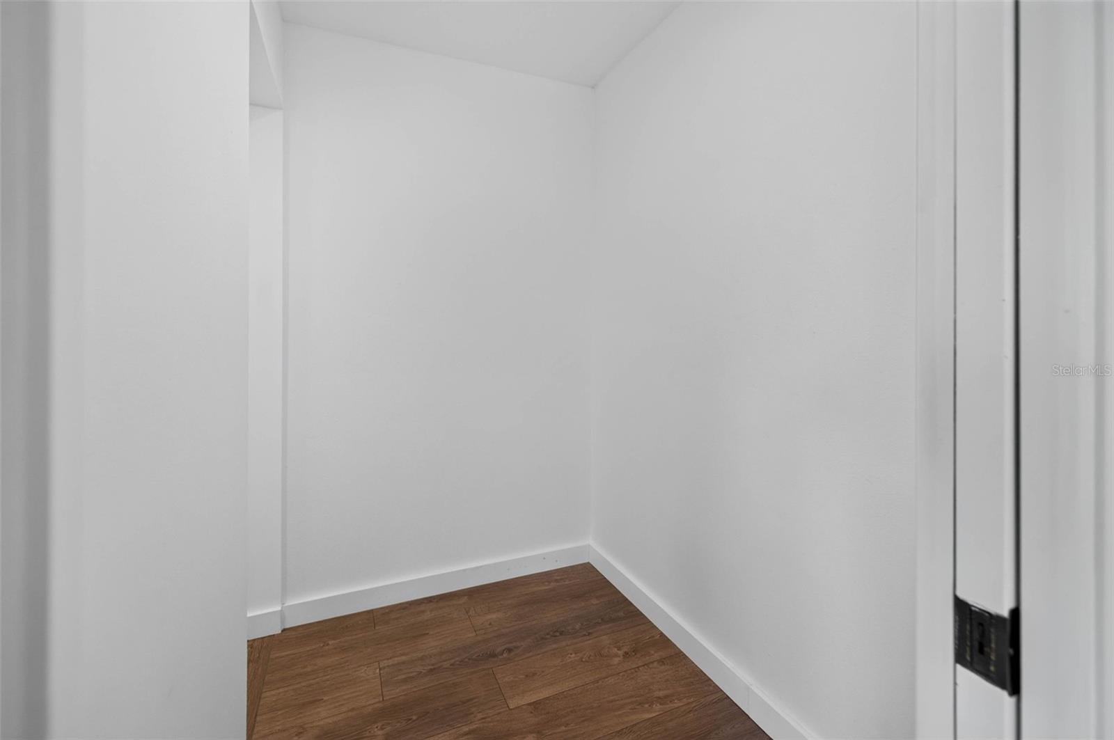 1300 PLEASANT WAY S — photo 27