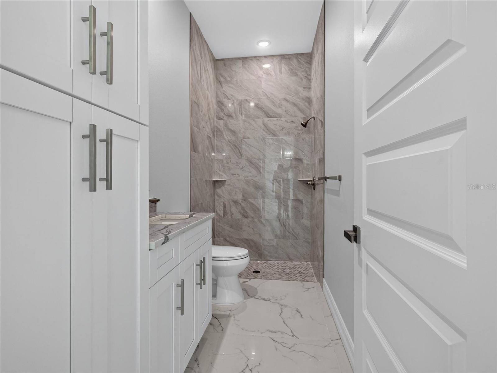 2302 ALLEN DR — photo 43