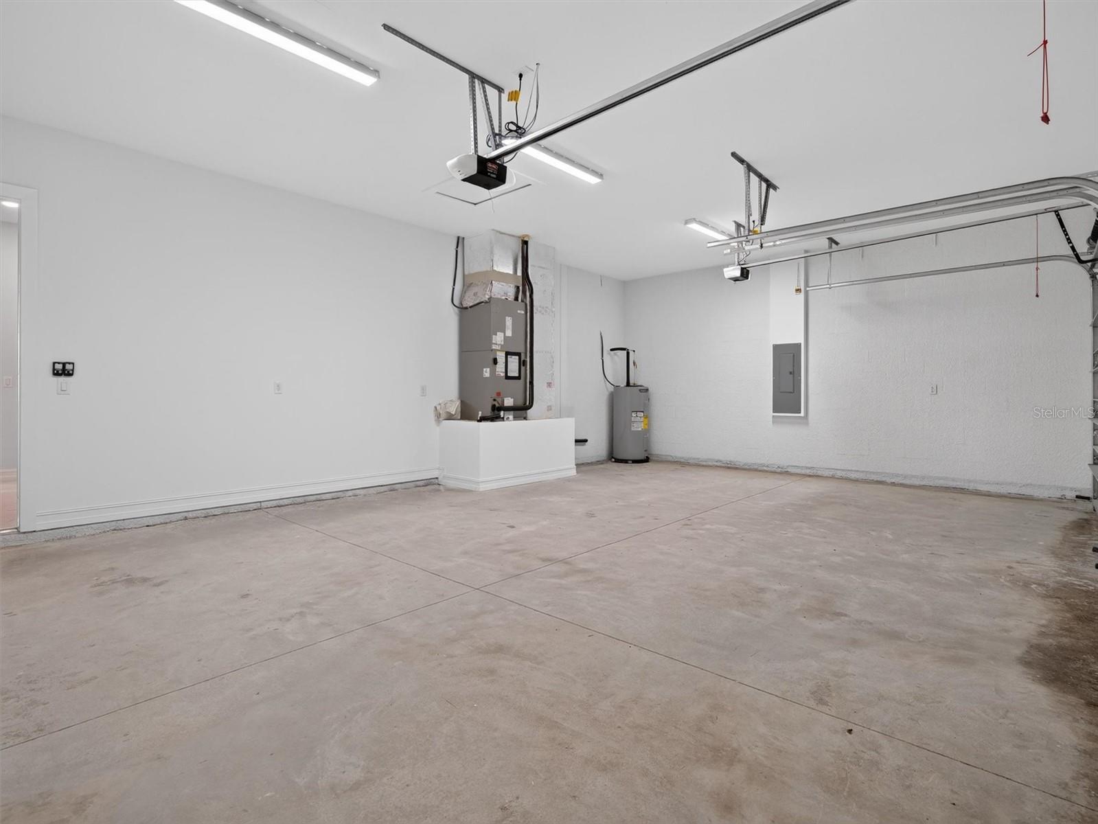 2302 ALLEN DR — photo 47