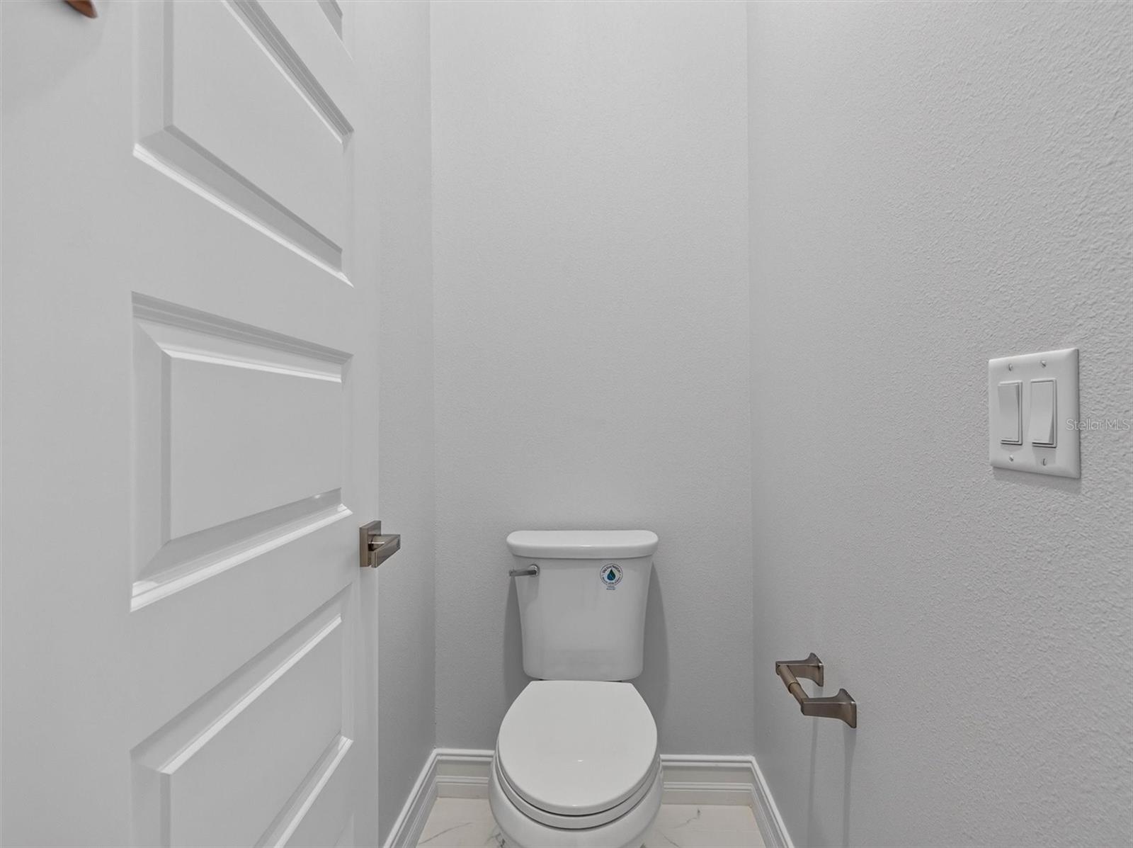 2302 ALLEN DR — photo 34