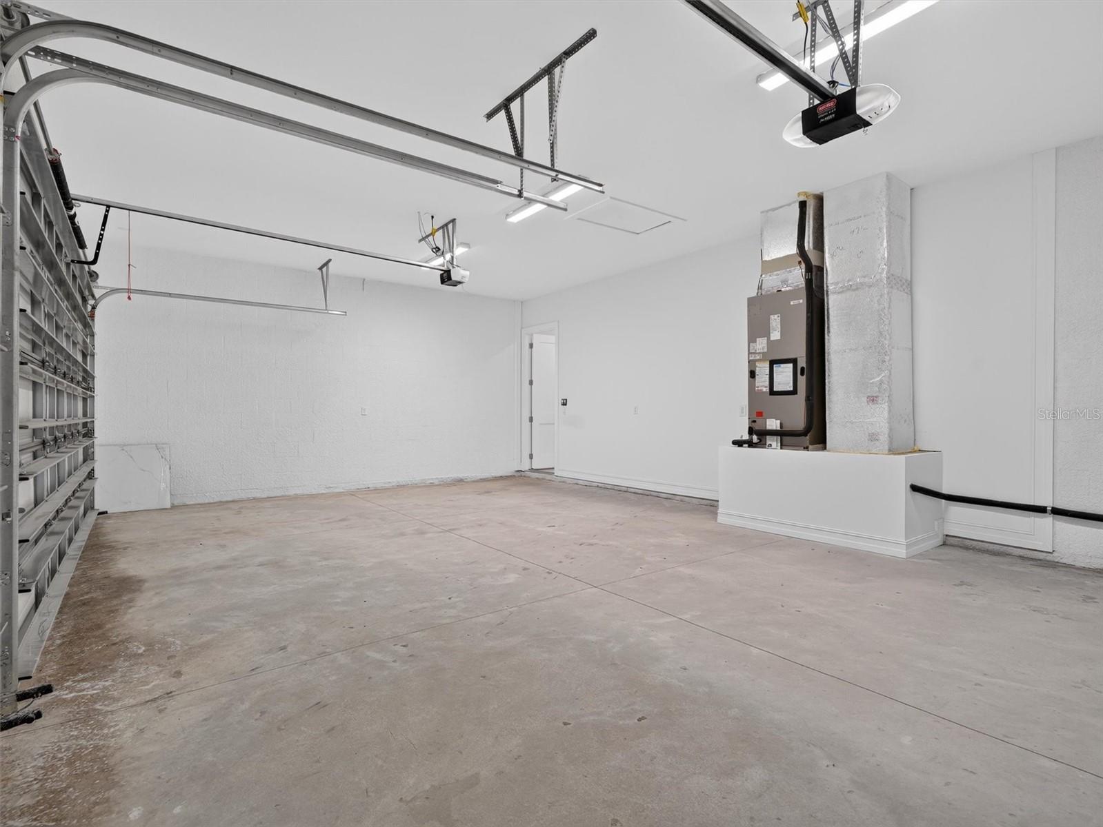 2302 ALLEN DR — photo 46