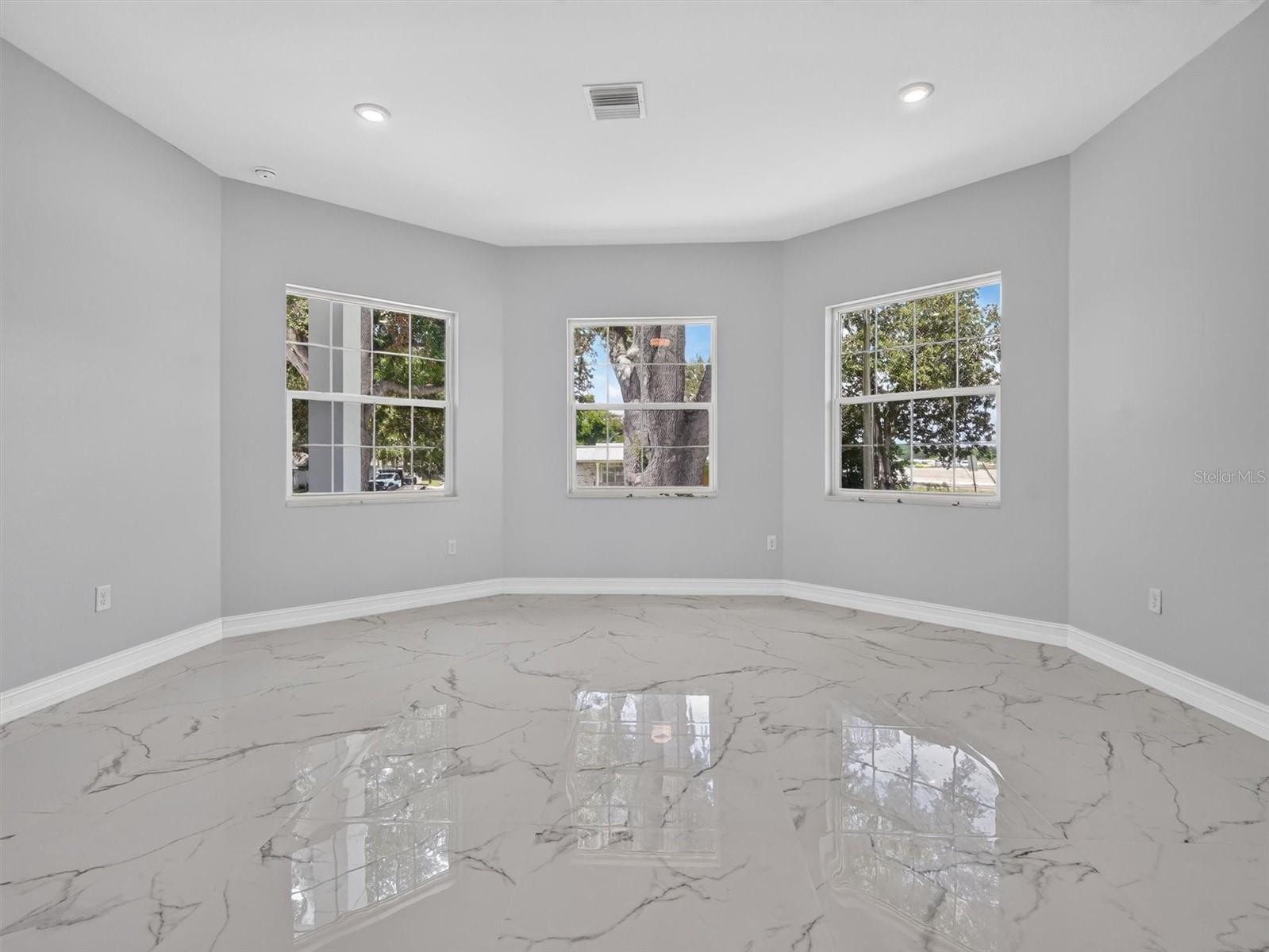 2302 ALLEN DR — photo 20