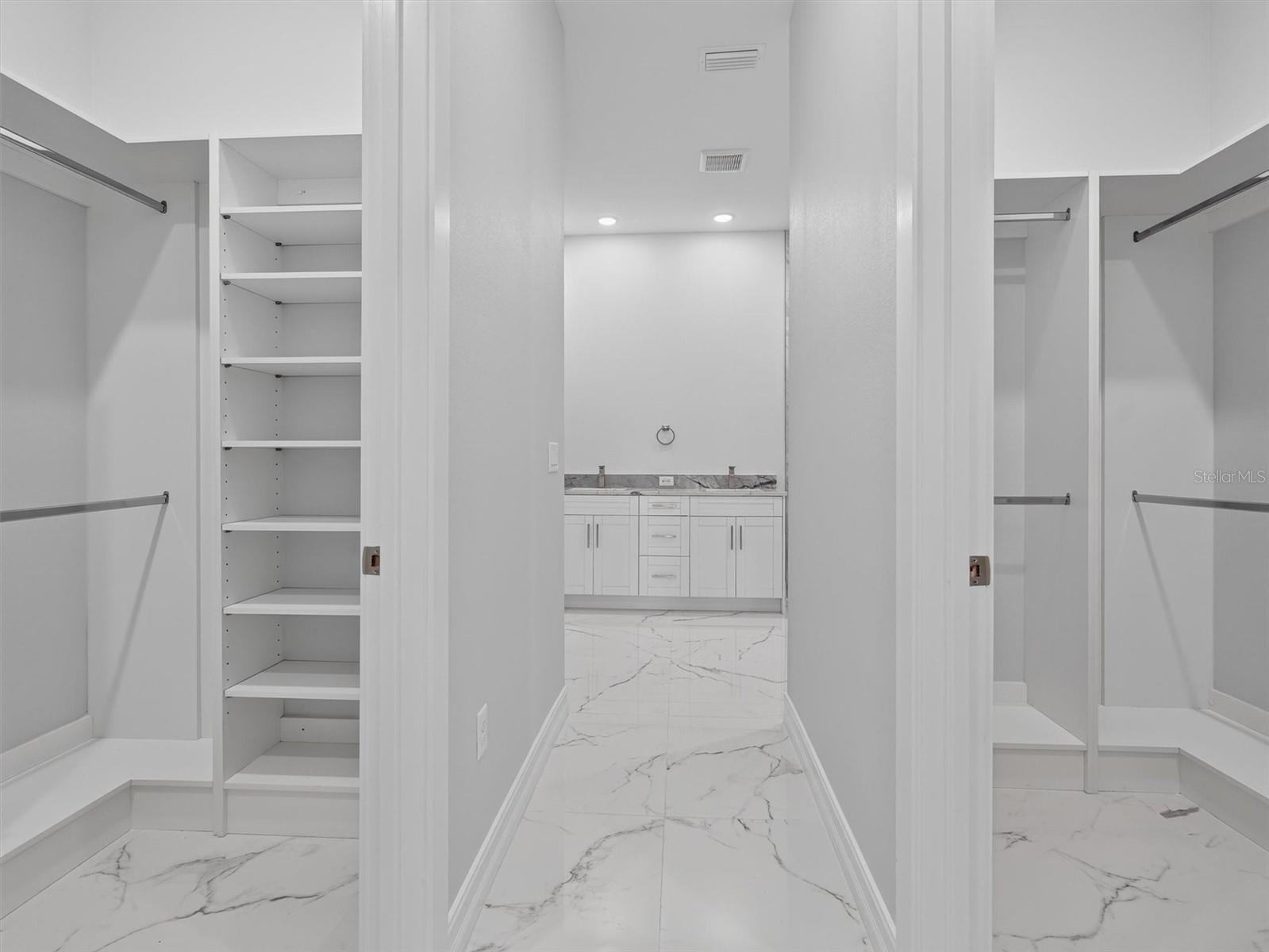 2302 ALLEN DR — photo 24