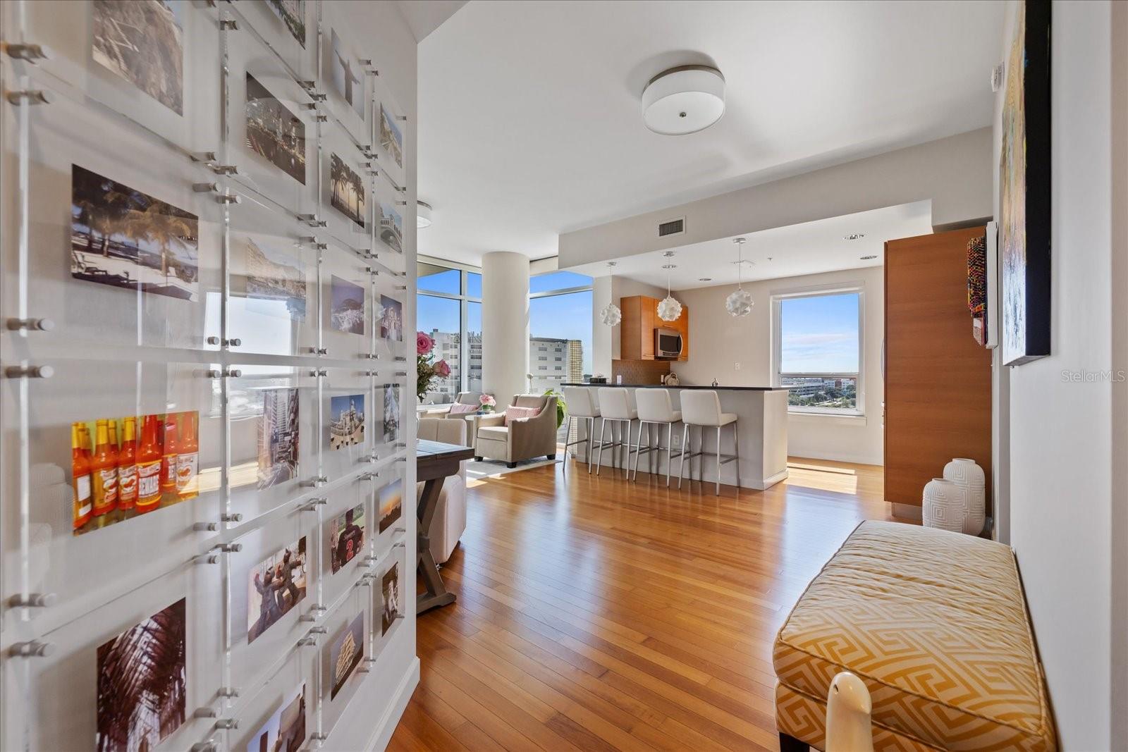 400 4TH AVE S #1004 — photo 4