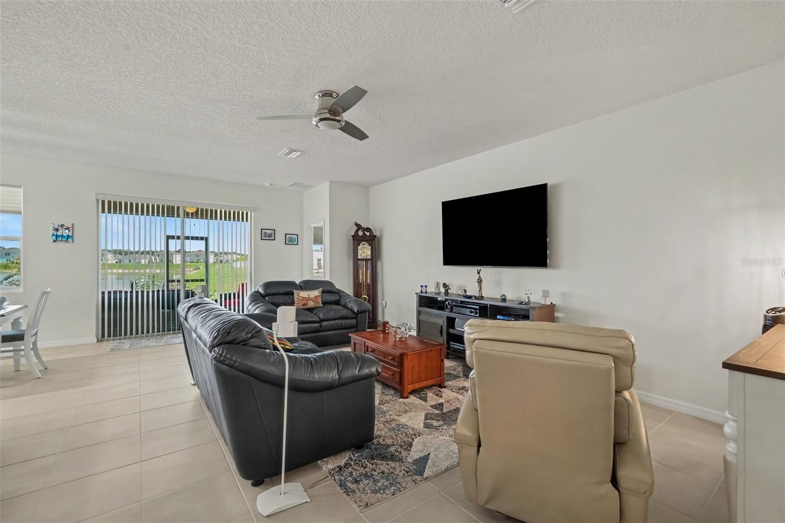 38387 SPRINGHEAD LN — photo 11