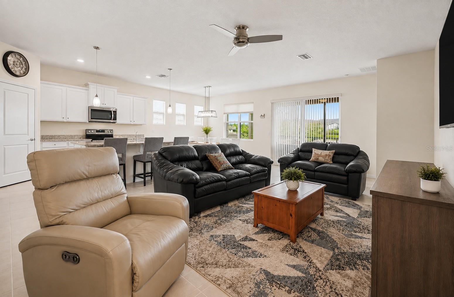 38387 SPRINGHEAD LN — photo 9