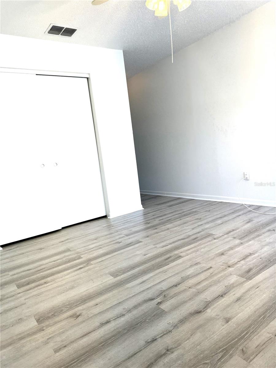 13608 S VILLAGE DR #8203 — photo 12