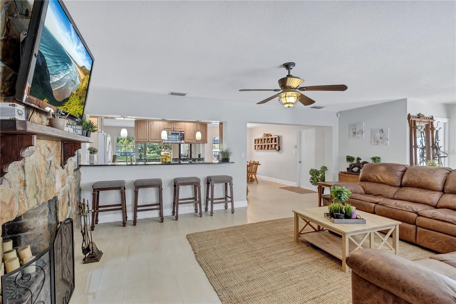 8532 KUMQUAT AVE — photo 5