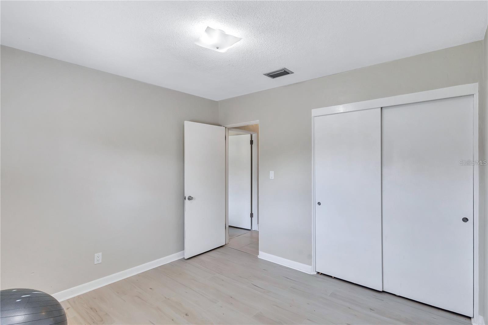 8532 KUMQUAT AVE — photo 33