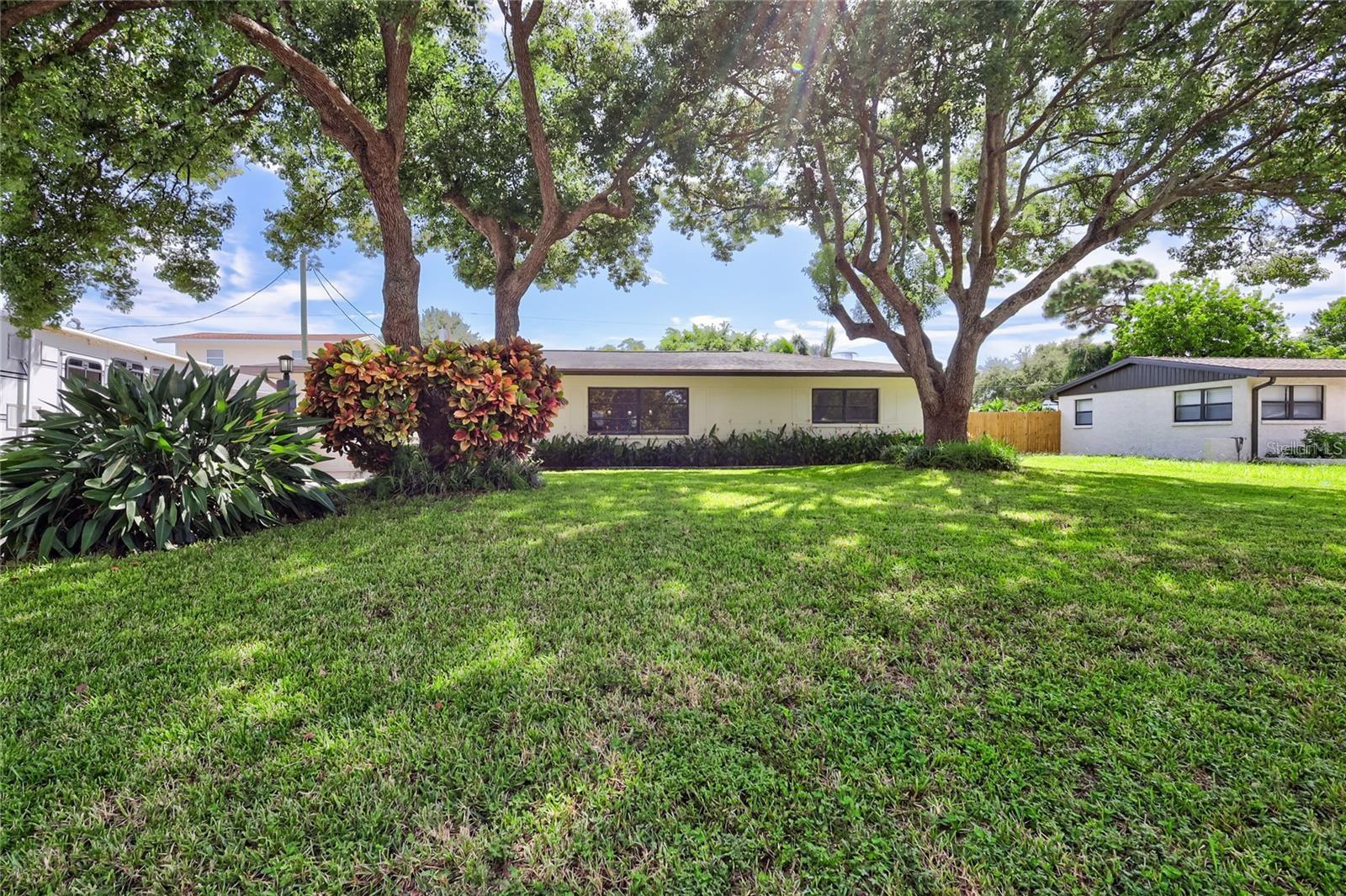 8532 KUMQUAT AVE — photo 37