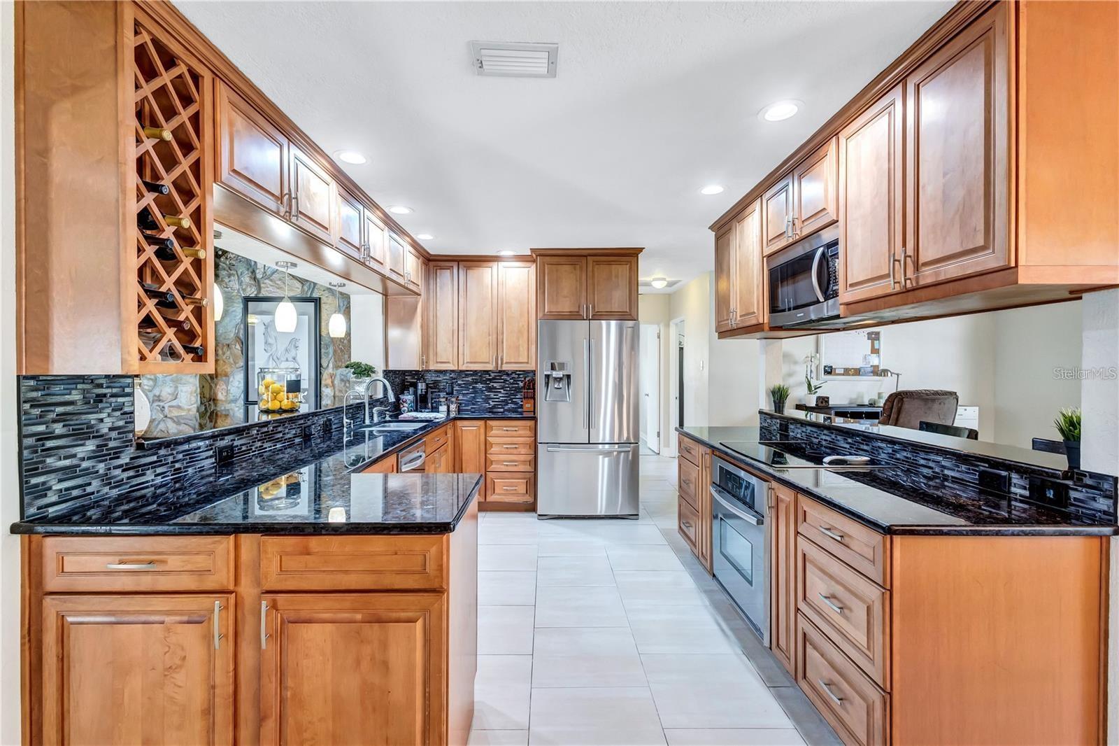 8532 KUMQUAT AVE — photo 6