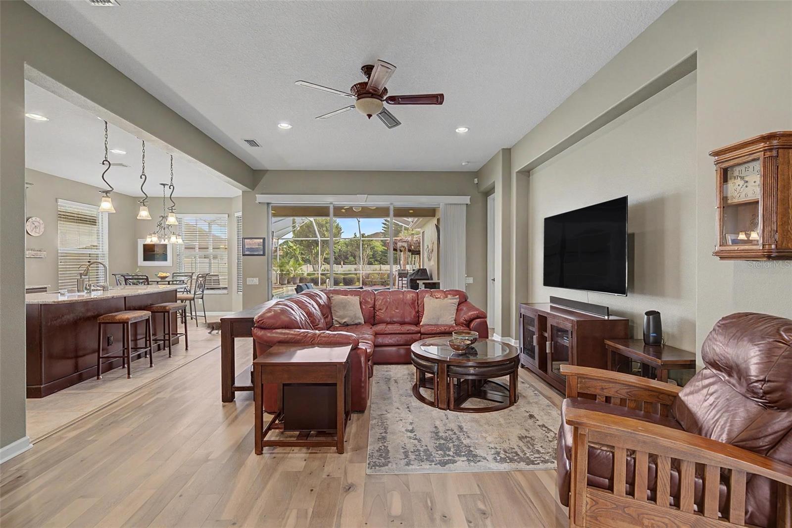 1016 KETZAL DR — photo 9