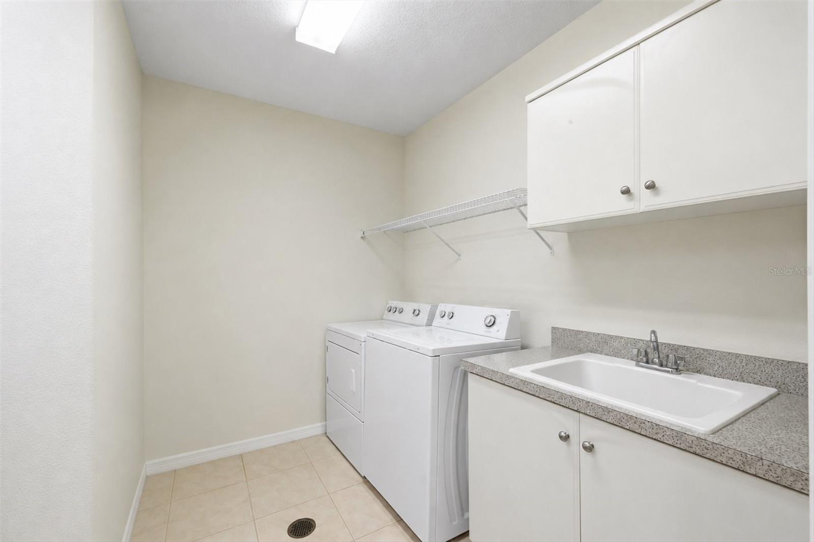 3971 SQUARE EAST LN #8 — photo 25