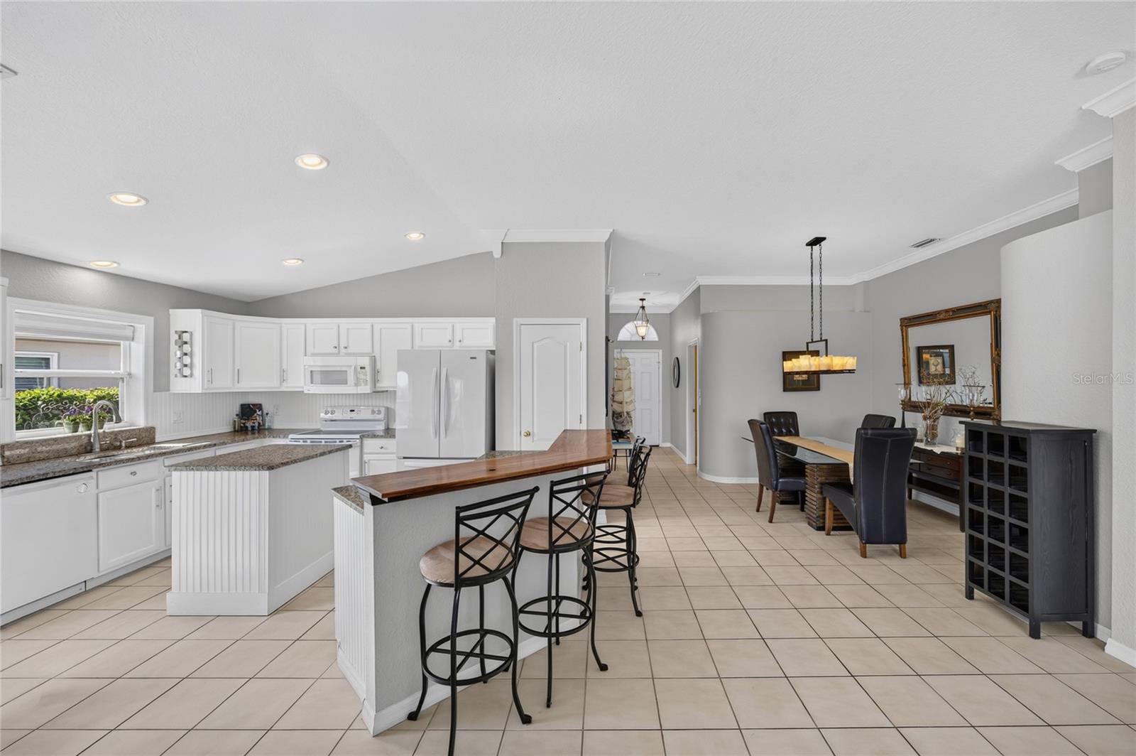 1550 SCARLETT AVE — photo 6