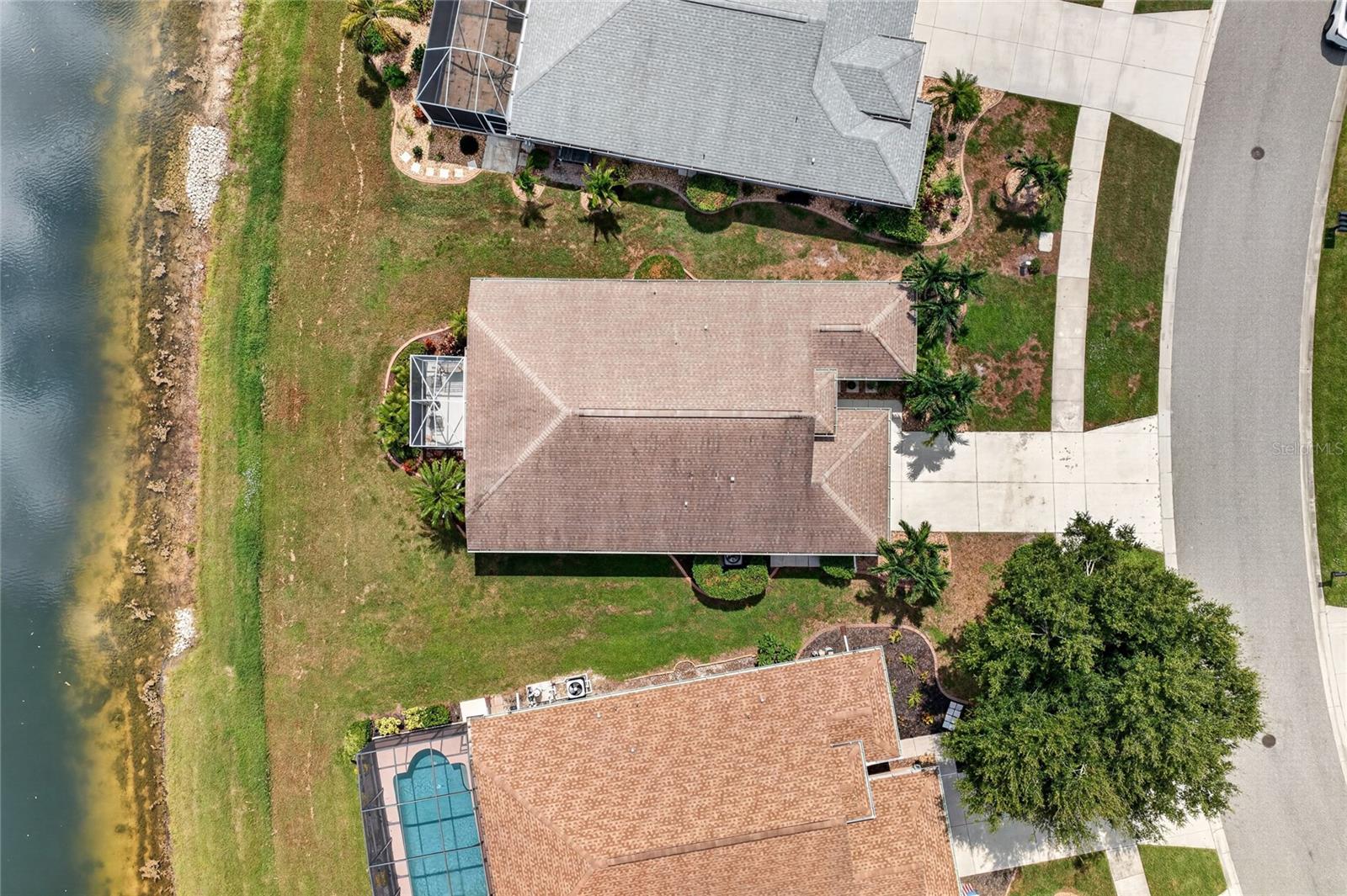 1550 SCARLETT AVE — photo 28