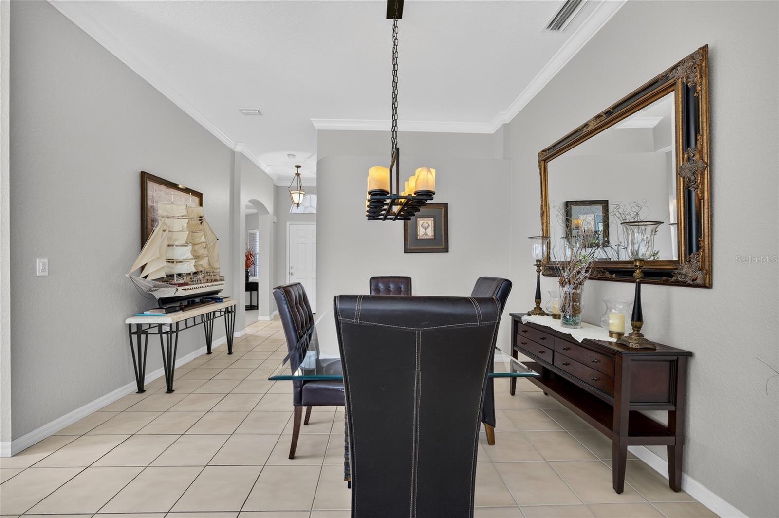 1550 SCARLETT AVE — photo 3