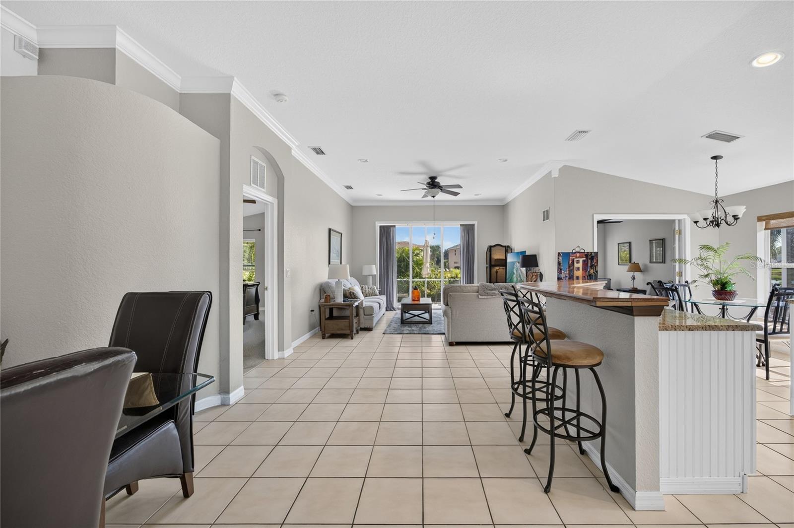 1550 SCARLETT AVE — photo 2