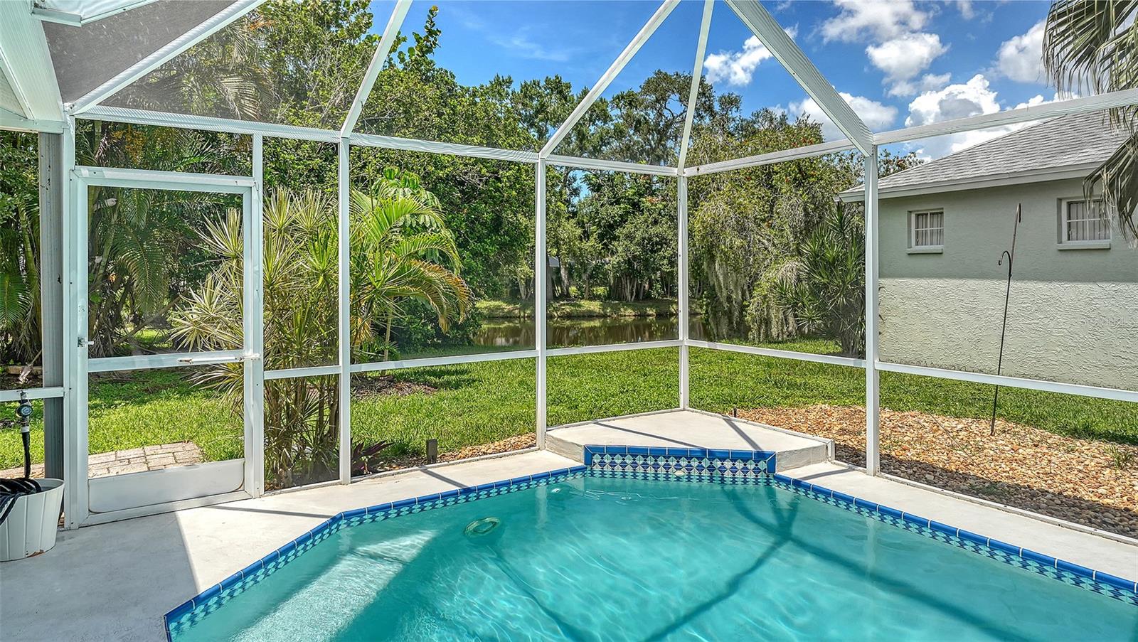 23 ARBOR OAKS DR — photo 28