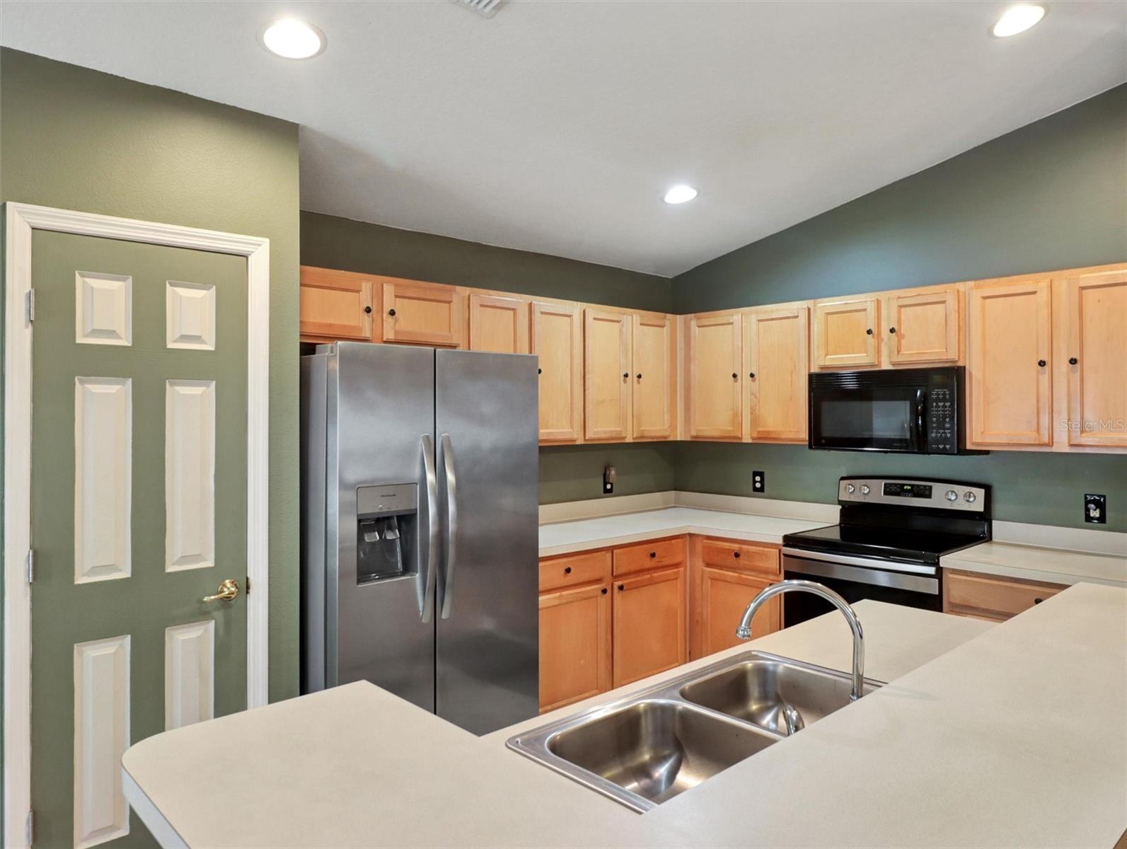 7515 TERRACE RIVER DR — photo 15