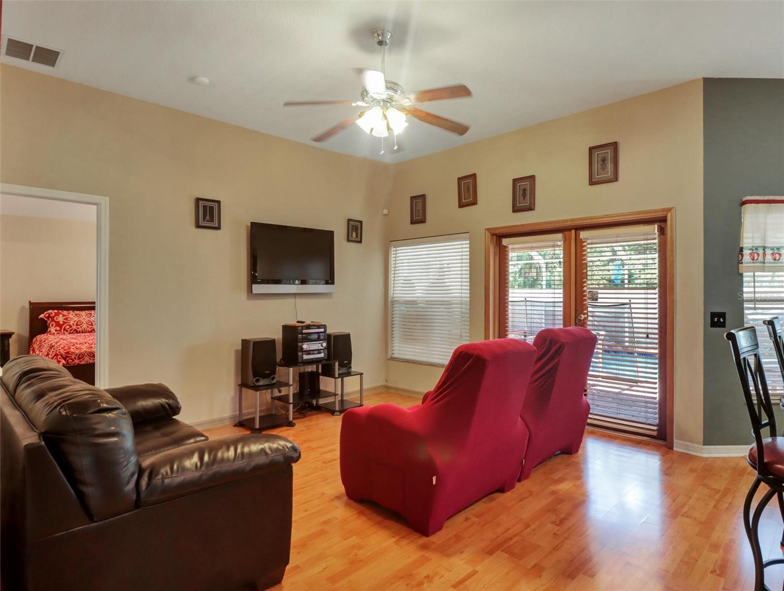 7515 TERRACE RIVER DR — photo 9