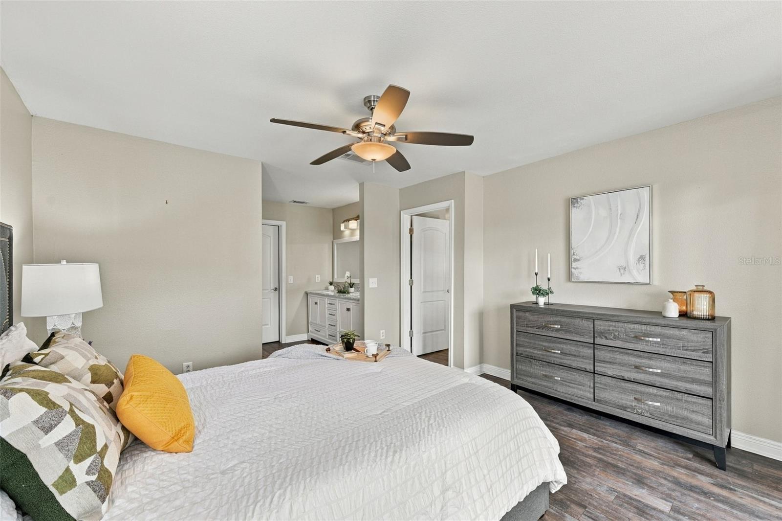 13017 LORNA PL — photo 18