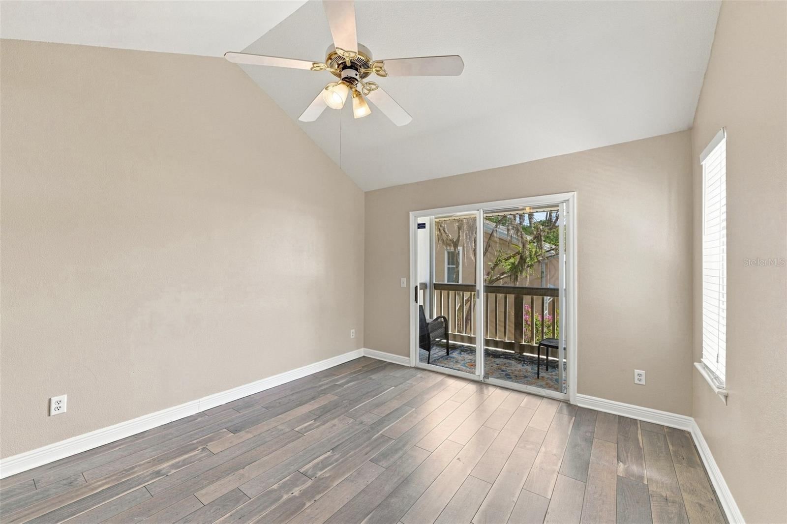 13017 LORNA PL — photo 28
