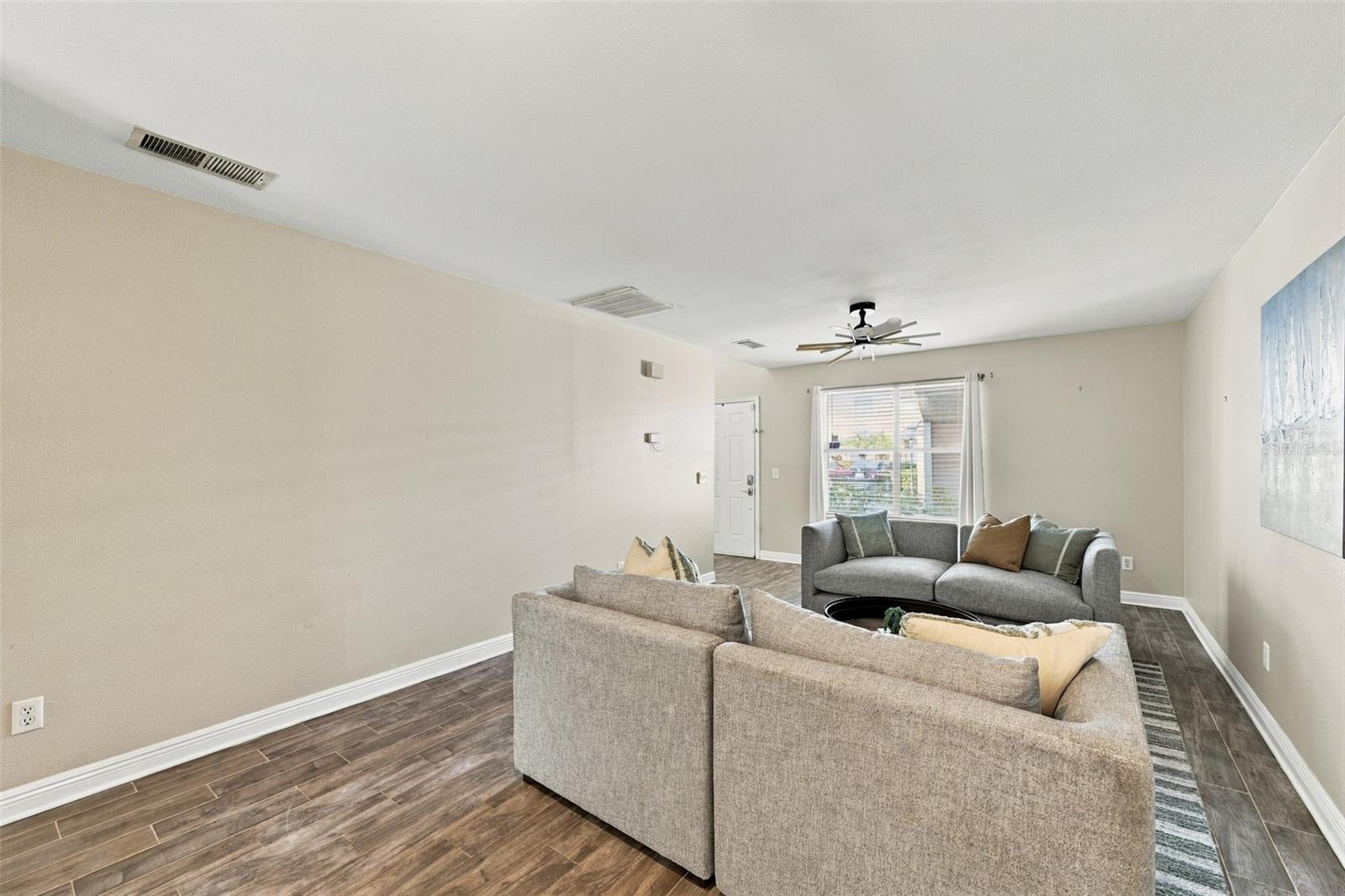 13017 LORNA PL — photo 10