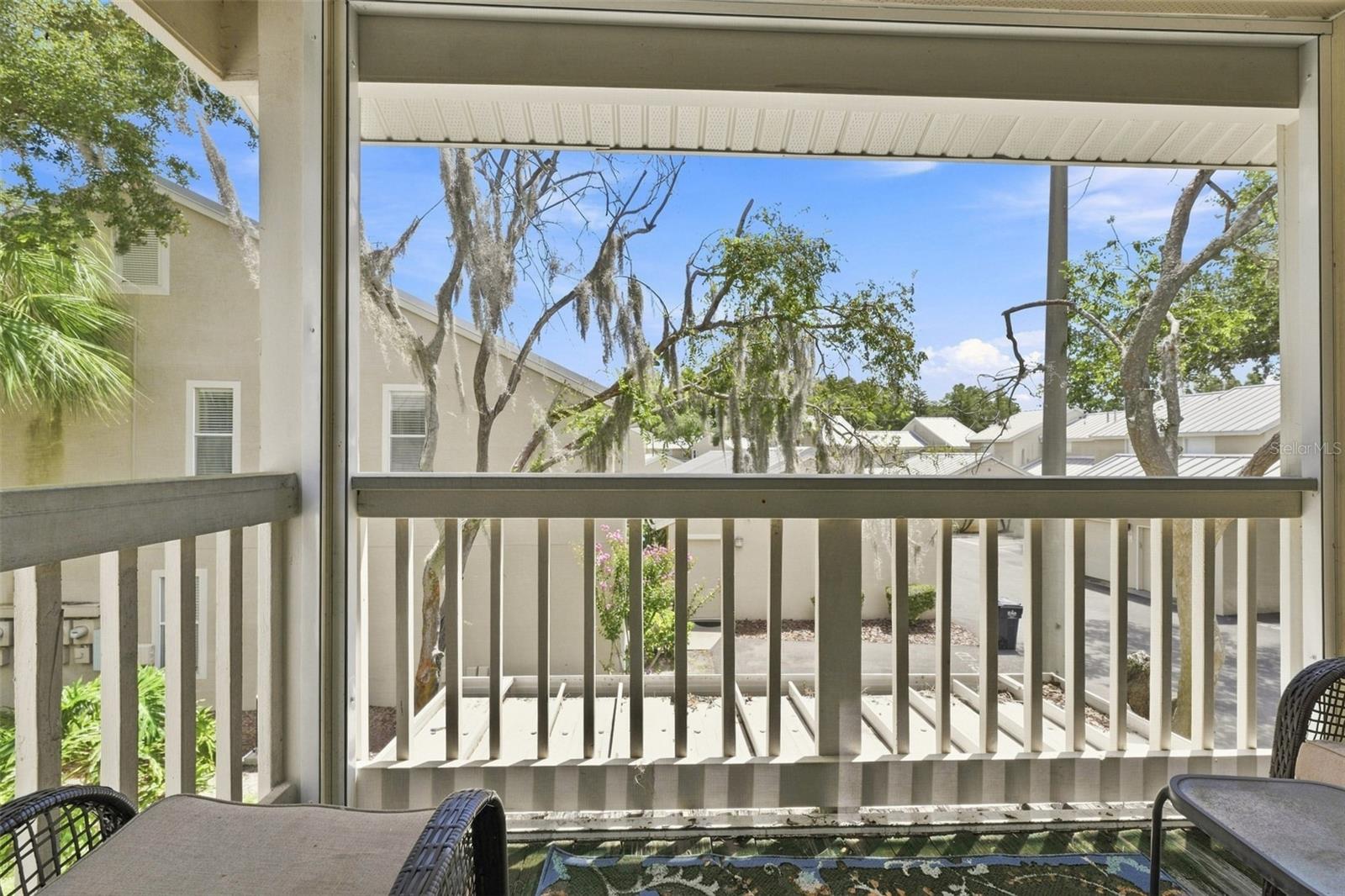 13017 LORNA PL — photo 37