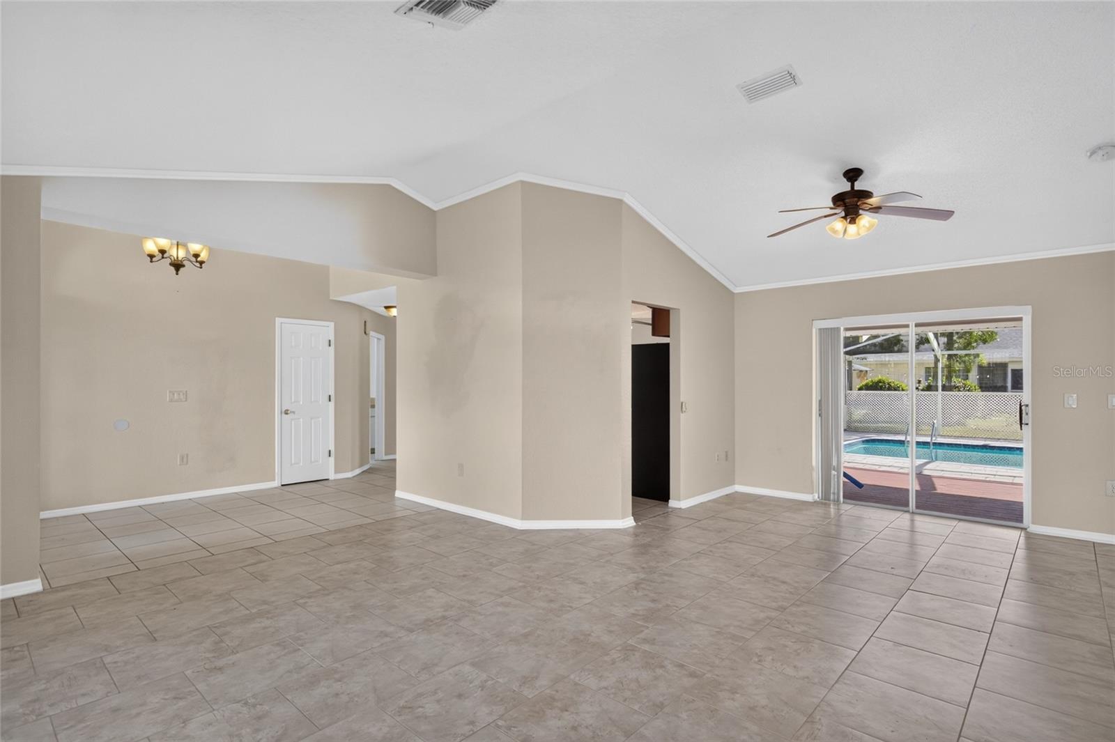 13625 DEVENTER CT — photo 15