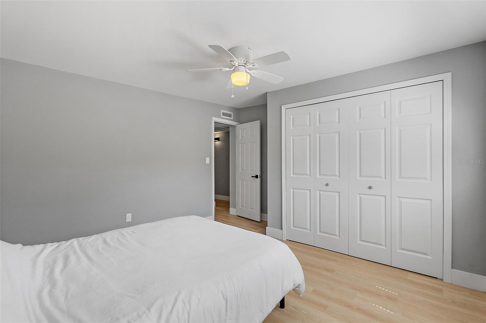 3926 HELENA ST NE — photo 22