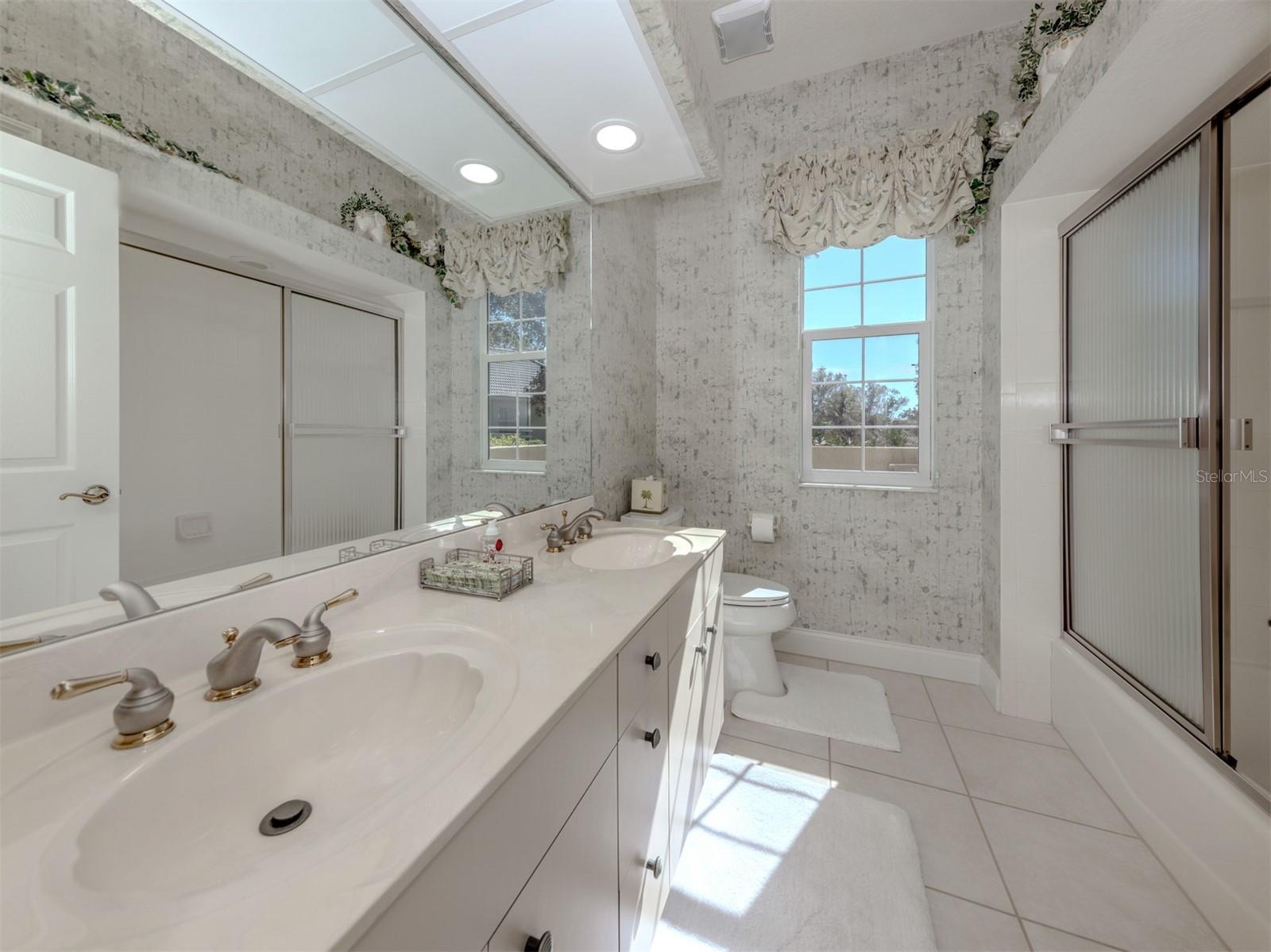 444 TREMINGHAM WAY — photo 42