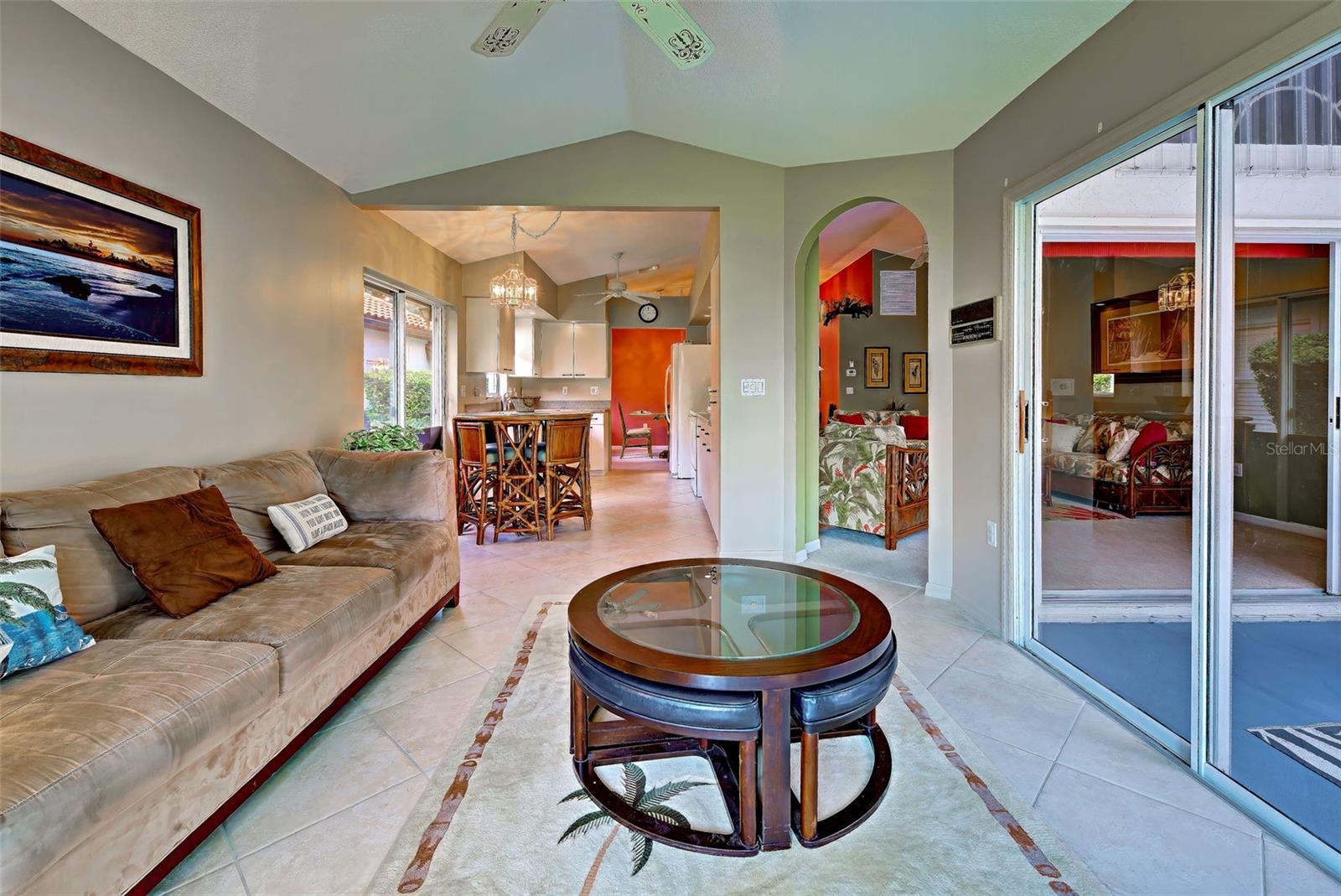 1176 HARBOR TOWN WAY — photo 33