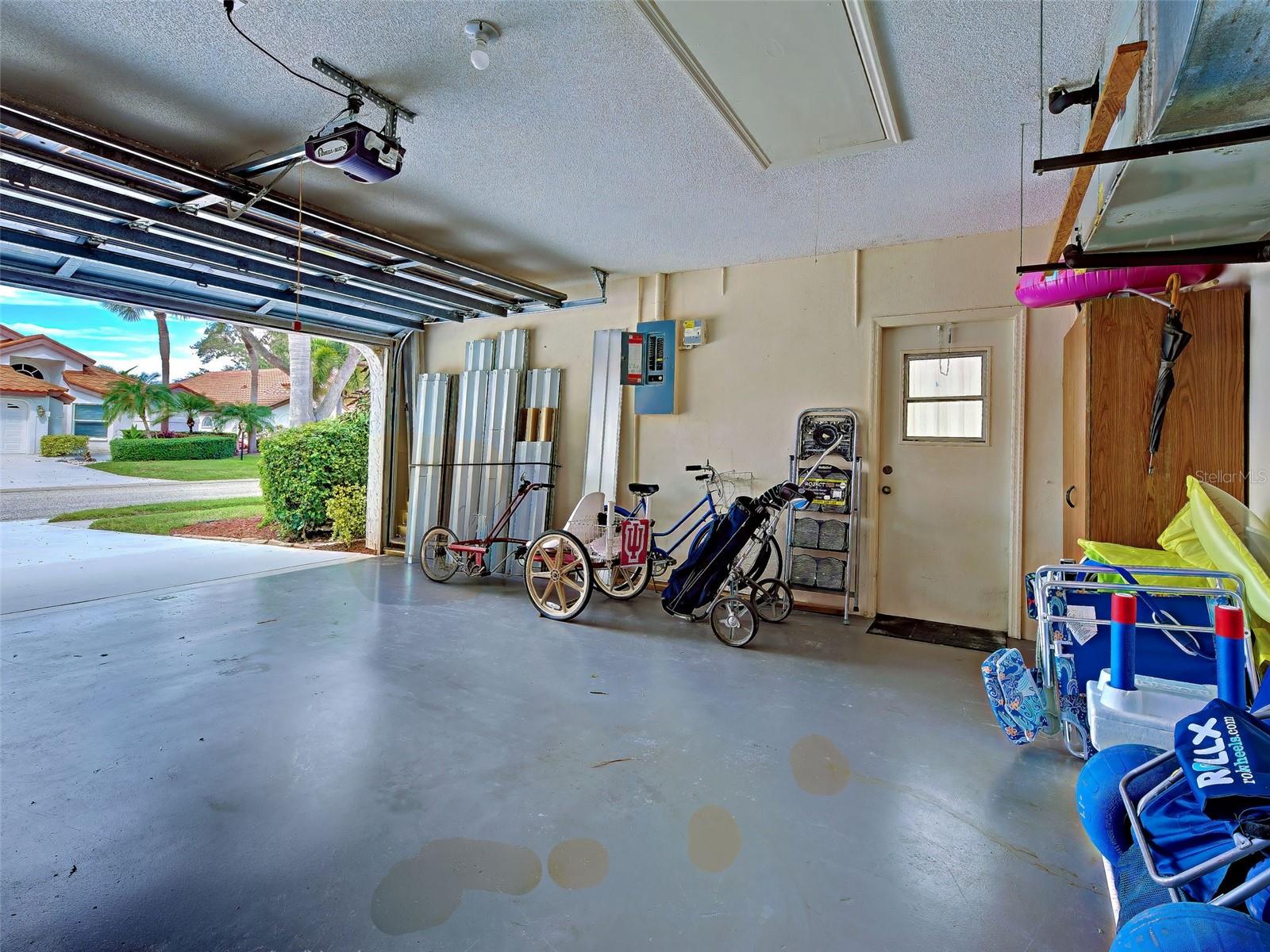 1176 HARBOR TOWN WAY — photo 49