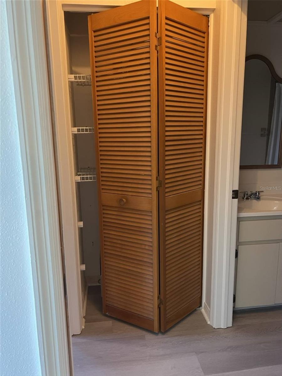10706 LAQUINTA DR — photo 33