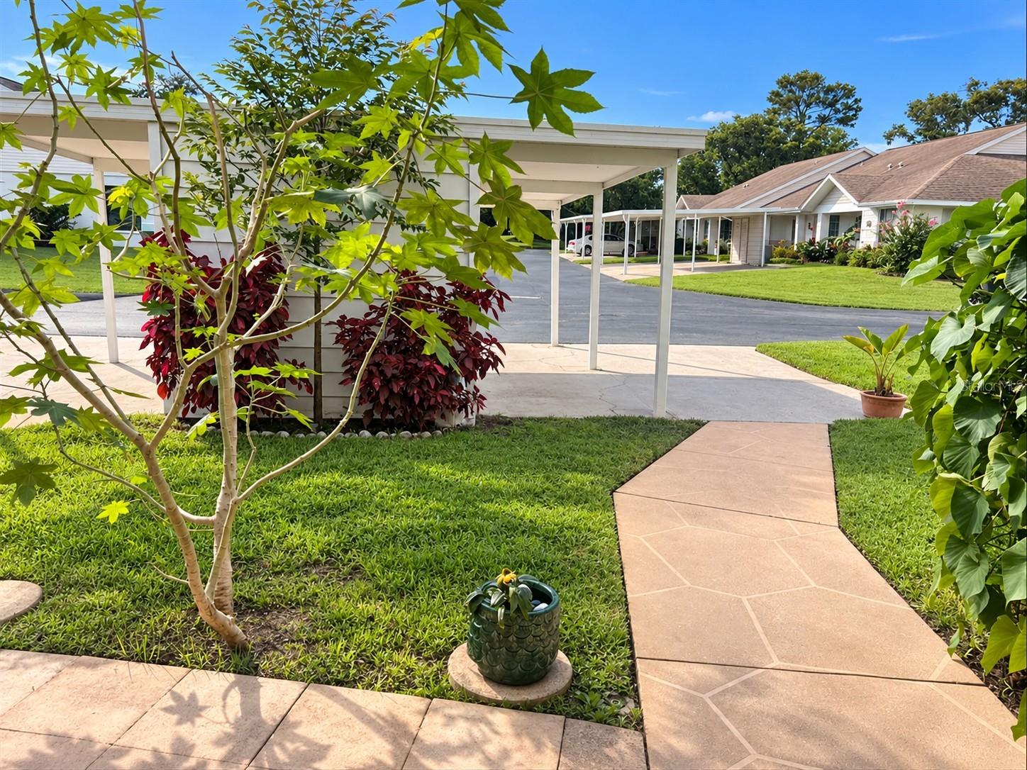 10706 LAQUINTA DR — photo 2