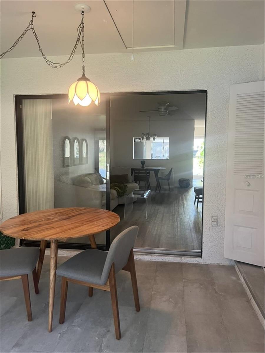 10706 LAQUINTA DR — photo 15