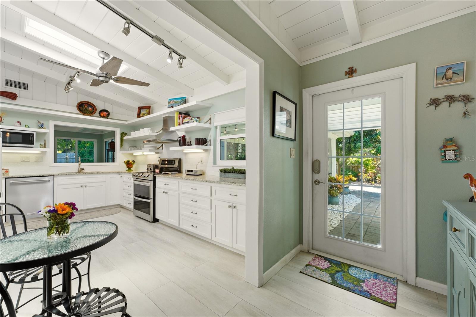 3424 OLD OAK DR — photo 10