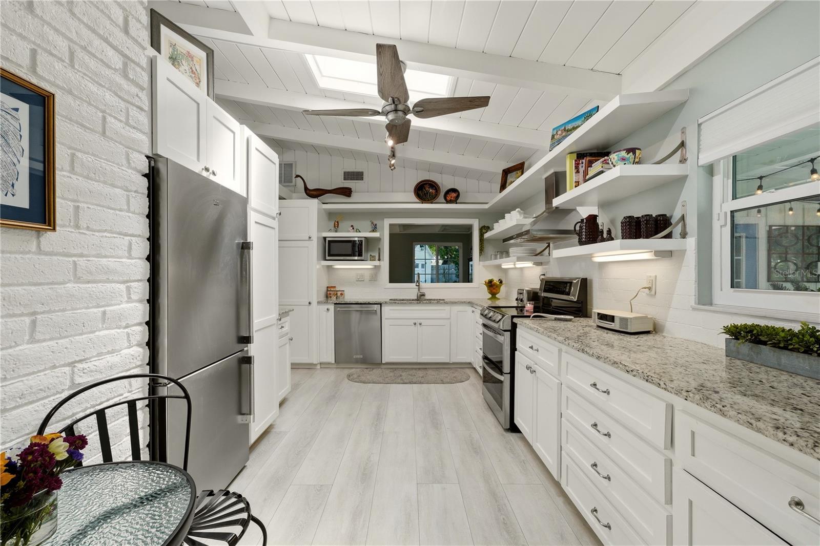3424 OLD OAK DR — photo 15