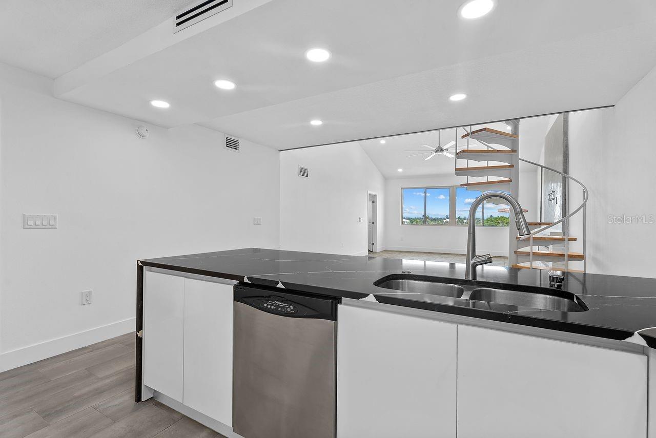 9604 CORTEZ RD W #233 — photo 9