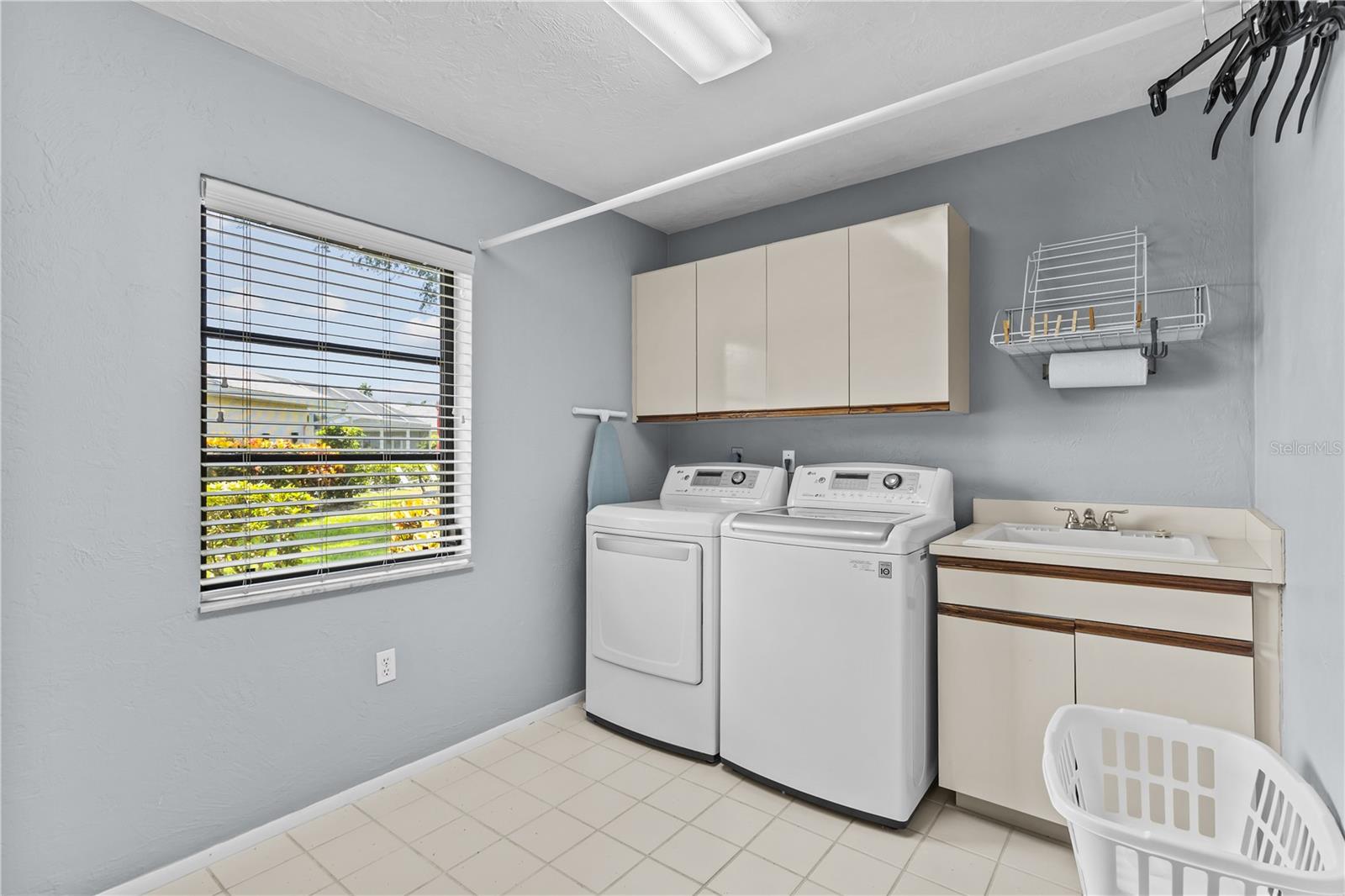 1903 PEBBLE BEACH CT — photo 24