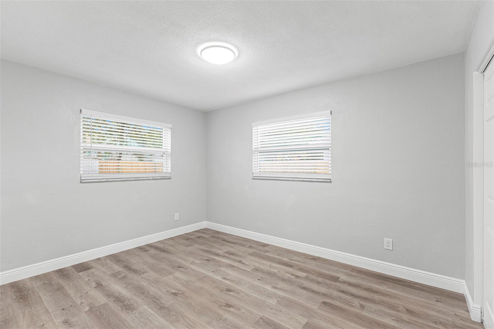 2443 26TH AVE S — photo 20