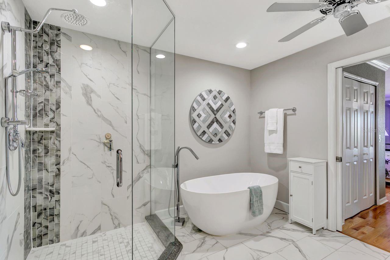 521 PINELLAS BAYWAY S #105 — photo 30